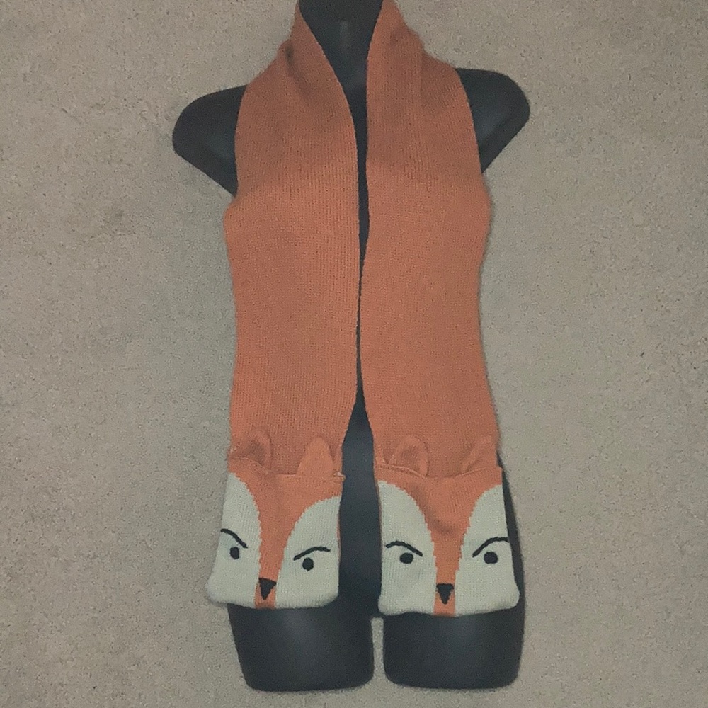 Fox Pocket Scarf